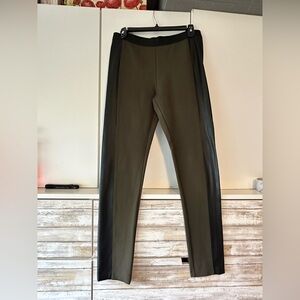 ✨ BCBG Max Azria Olive Leggings Black Faux Leather Side Panels Size 30